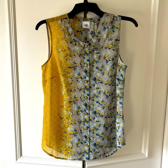 Cabi sheer two tone blouse - Picture 2 of 7